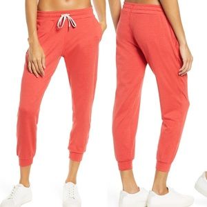 Vuori Pocket Performance Joggers - Small